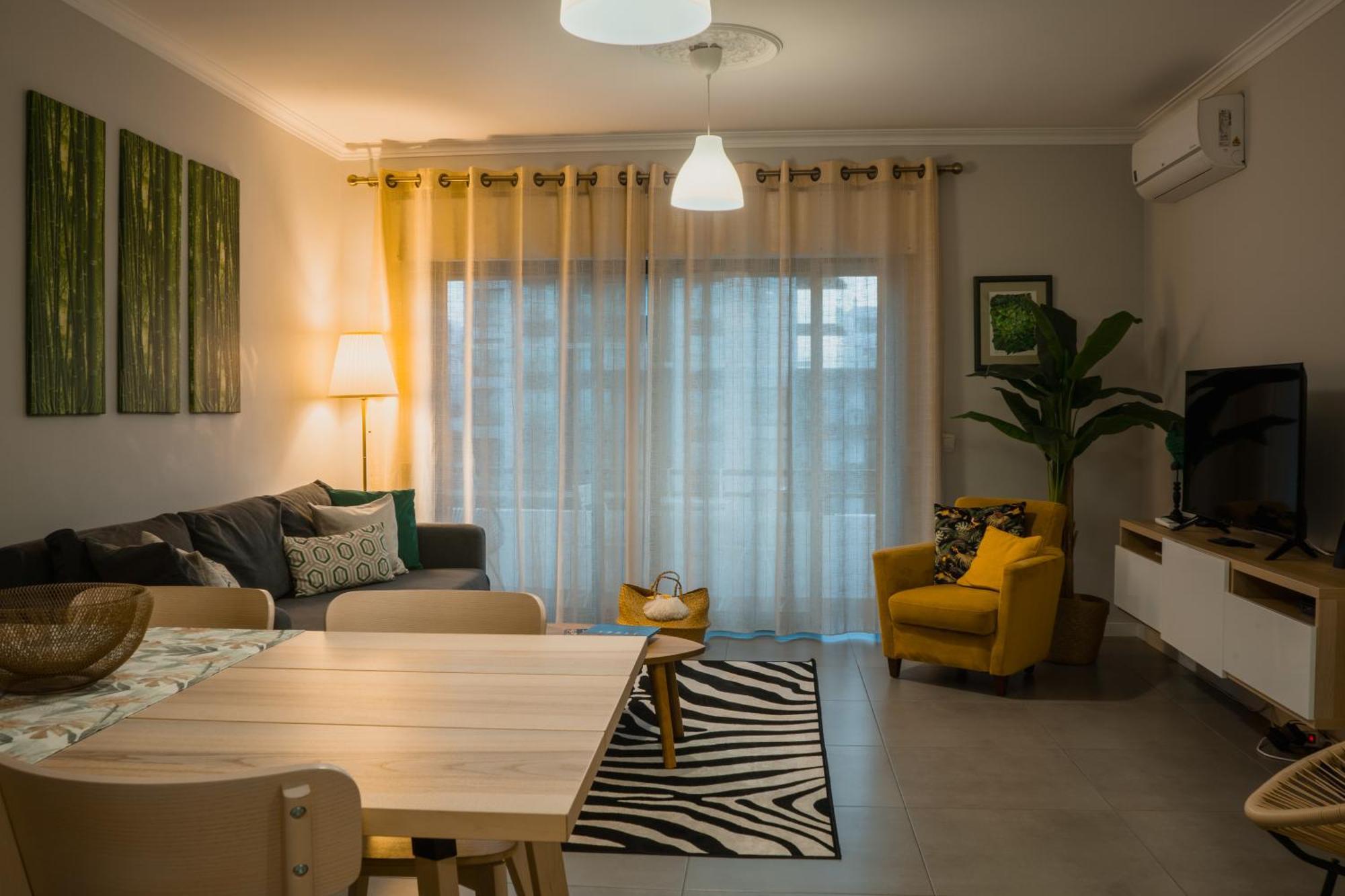 Comfort Zone Beach Apartment Quarteira Exterior photo
